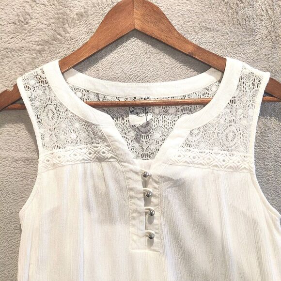 Naif White Lace Lined Shift Mini Dress Size Small Cottagecore Dainty Feminine - Picture 3 of 11